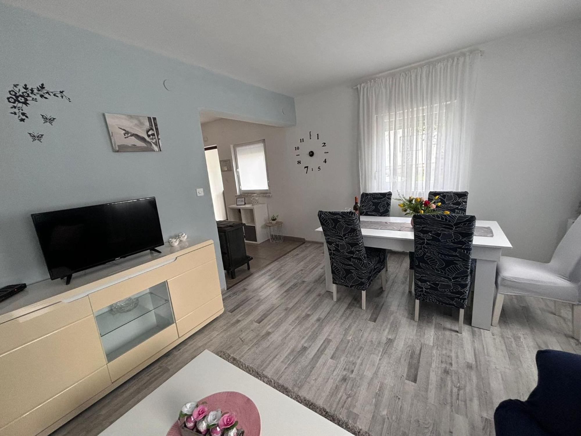 Conjar Villa Saborsko Екстериор снимка